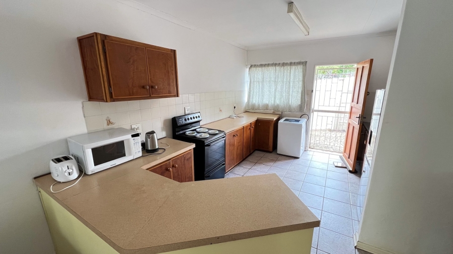 2 Bedroom Property for Sale in Langenhovenpark Free State